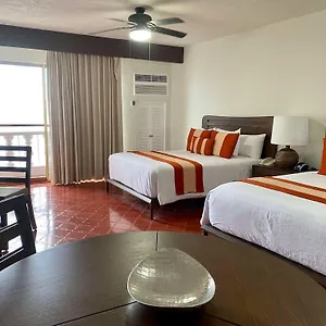 Hotel Costa Sur Resort, Classico Collection By Sonesta, Puerto Vallarta
